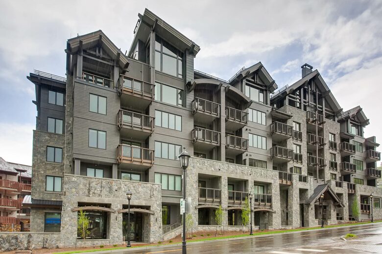 Vail - The Lion Luxury Apartment - Vail, Colorado