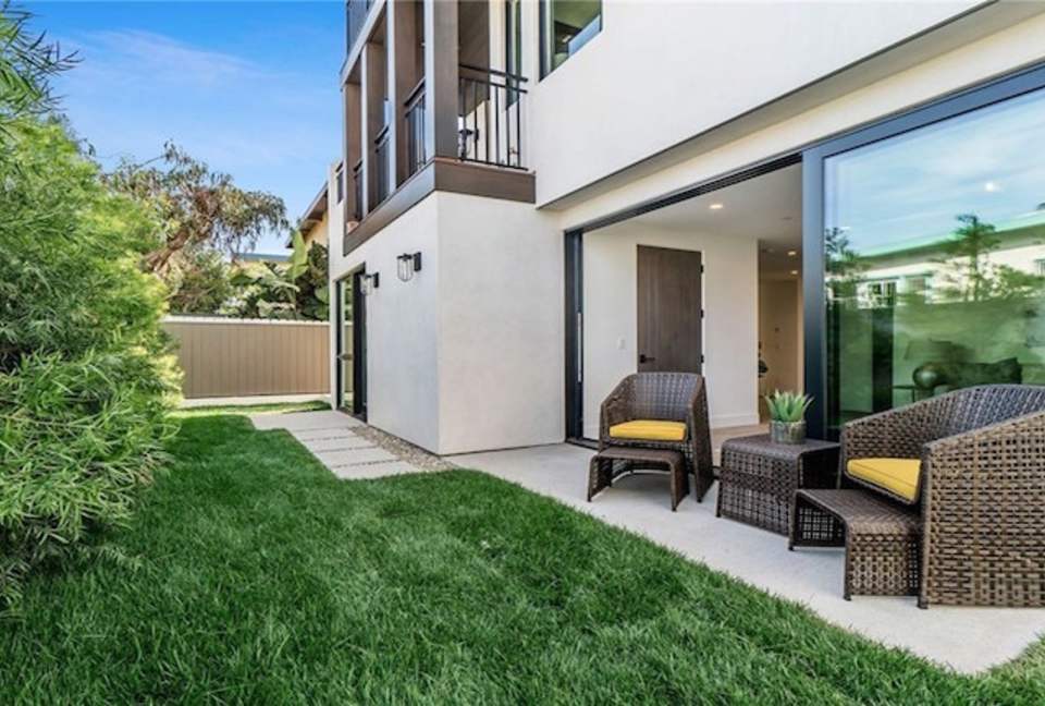 Luxurious New Beach Home - Hermosa Beach, California