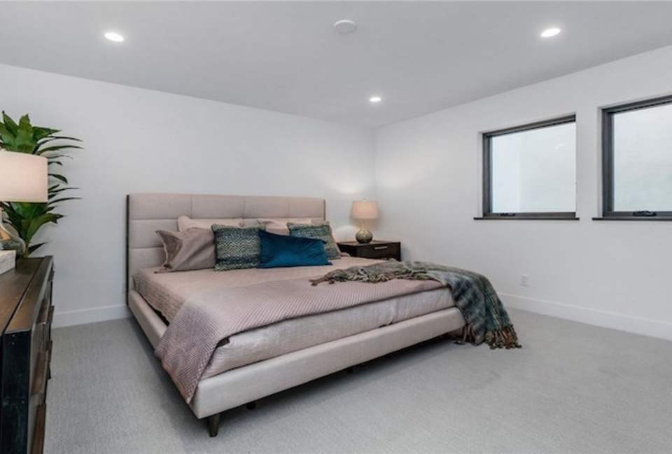 Luxurious New Beach Home - Hermosa Beach, California