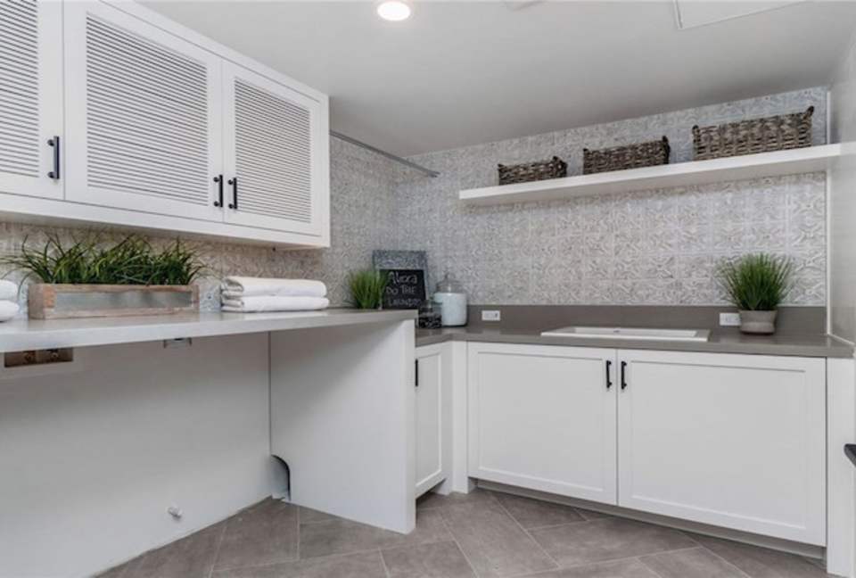 Luxurious New Beach Home - Hermosa Beach, California