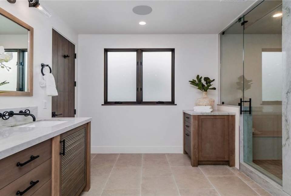 Luxurious New Beach Home - Hermosa Beach, California