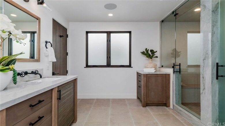 Luxurious New Beach Home - Hermosa Beach, California