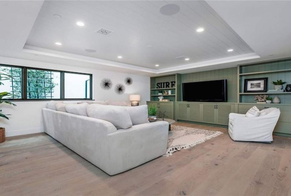 Luxurious New Beach Home - Hermosa Beach, California