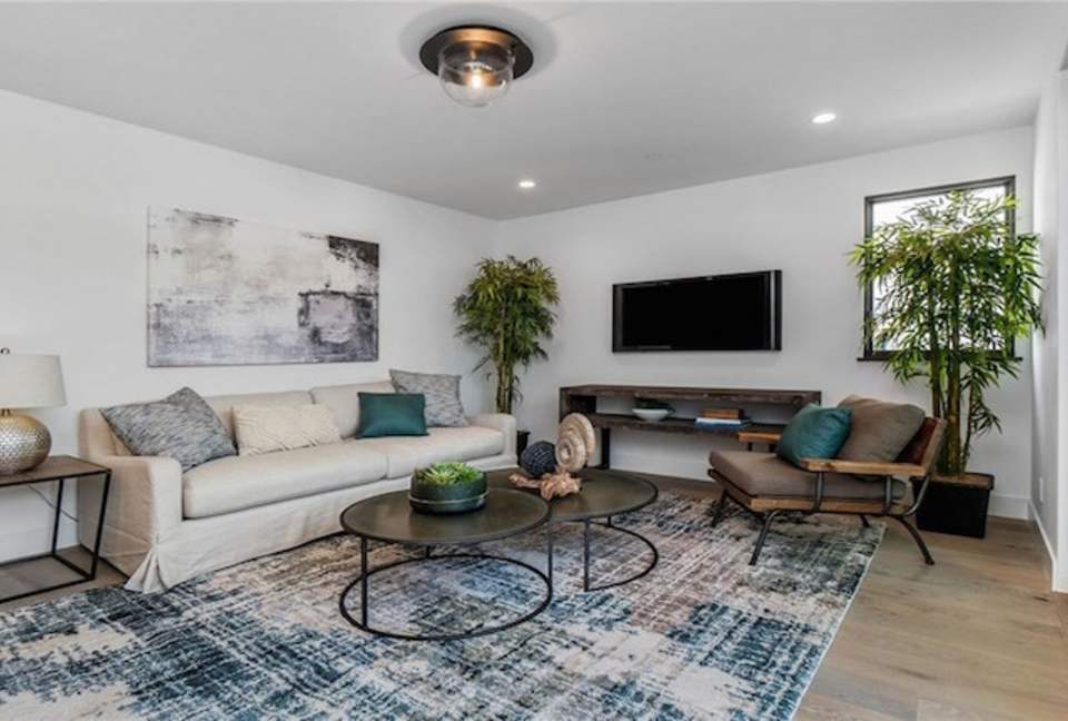 Luxurious New Beach Home - Hermosa Beach, California