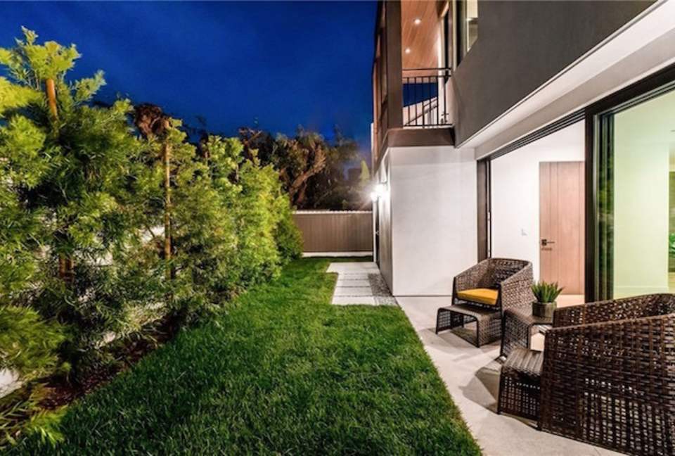 Luxurious New Beach Home - Hermosa Beach, California