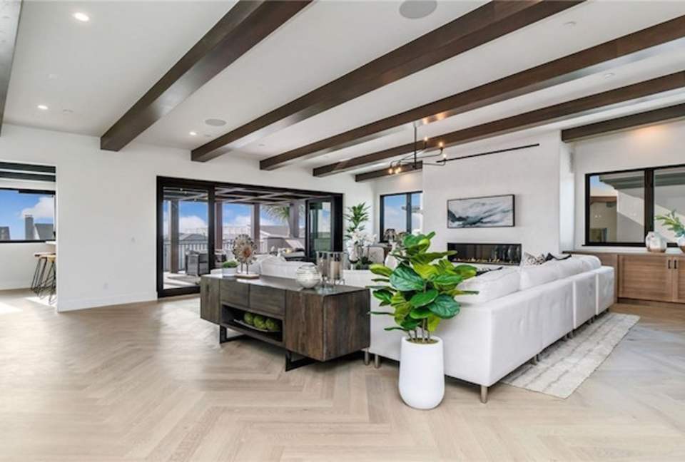 Luxurious New Beach Home - Hermosa Beach, California