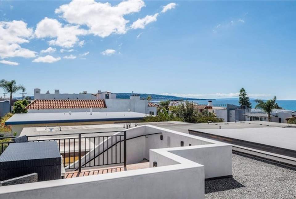 Luxurious New Beach Home - Hermosa Beach, California