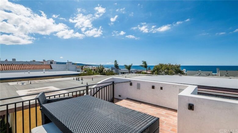 Luxurious New Beach Home - Hermosa Beach, California