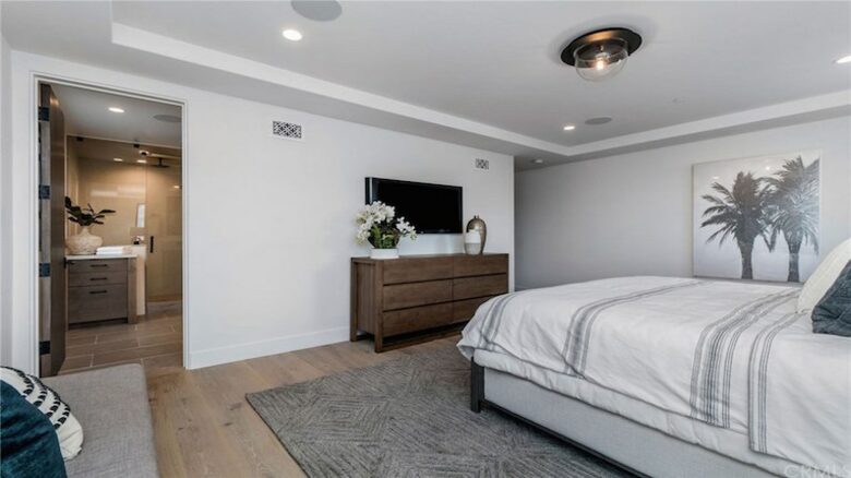 Luxurious New Beach Home - Hermosa Beach, California