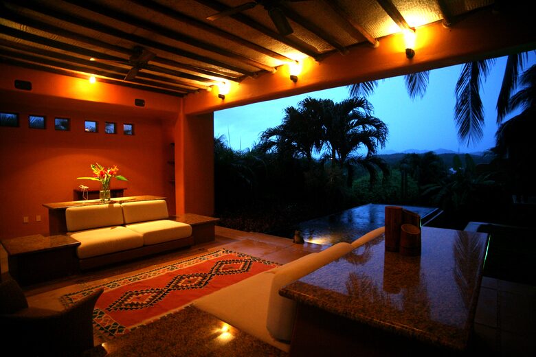 Magnificent Charming Villa - Bahias de Huatulco, Mexico