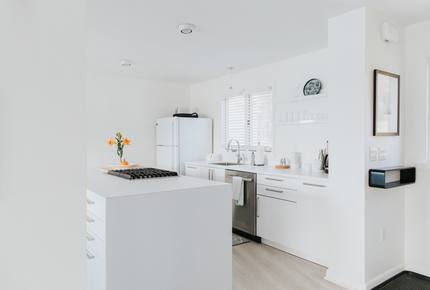 Modern Oceanfront Cottage - Boothbay, Maine