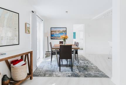 Modern Oceanfront Cottage - Boothbay, Maine