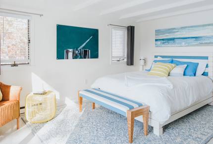 Modern Oceanfront Cottage - Boothbay, Maine