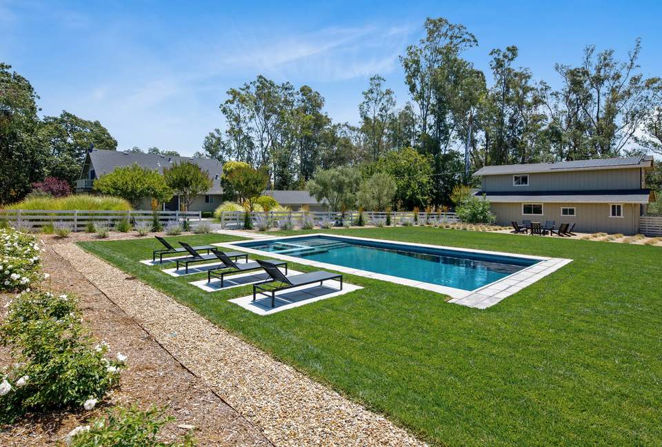 Gorgeous Wine Country Home w/ Pool, Hot Tub & Barn - Sonoma, California
