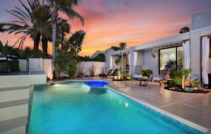 2BR/2/5 BA Sundance Villa Condo with New pool/spa/office - Palm Springs, California