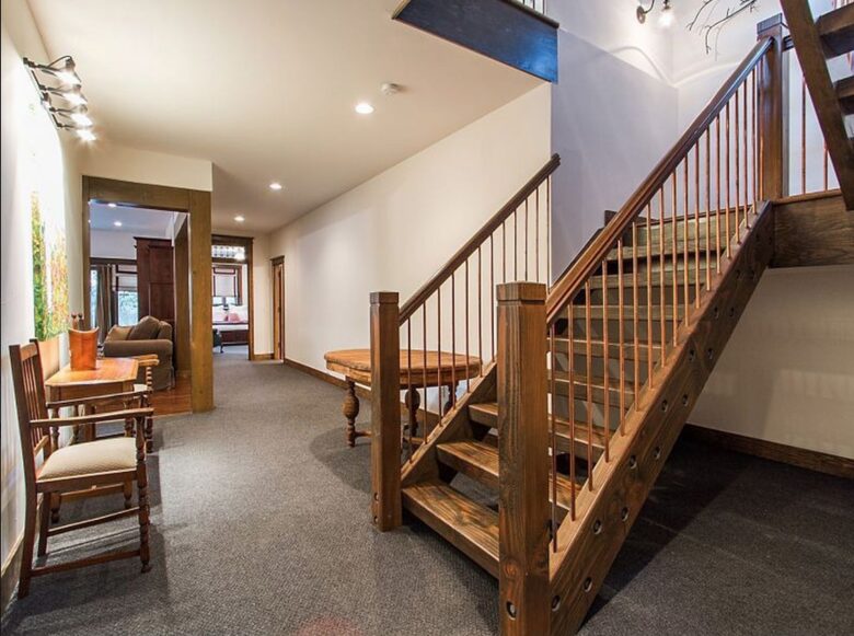 Rustic Grand Colorado Elegance - Larkspur, Colorado