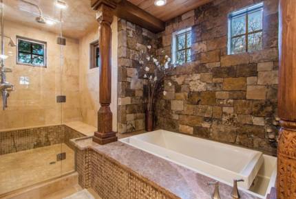 Rustic Grand Colorado Elegance - Larkspur, Colorado