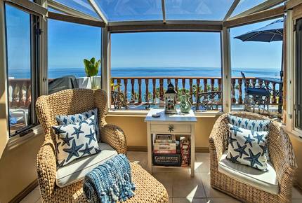 Catalina Dream Vacation- Villa 33, Building 2 - Avalon, California