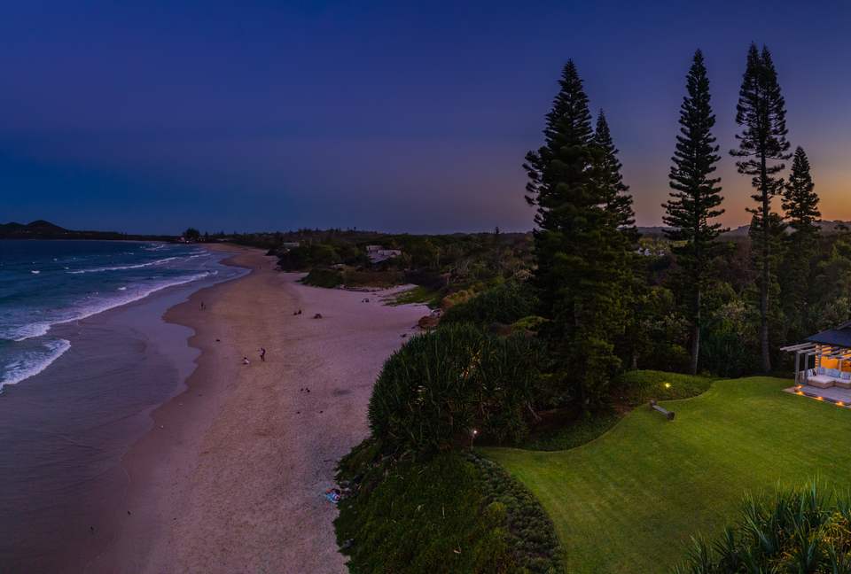 Belongil Sands Byron Bay (R) - Byron Bay, Australia