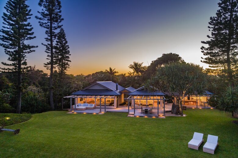 Belongil Sands Byron Bay (R) - Byron Bay, Australia