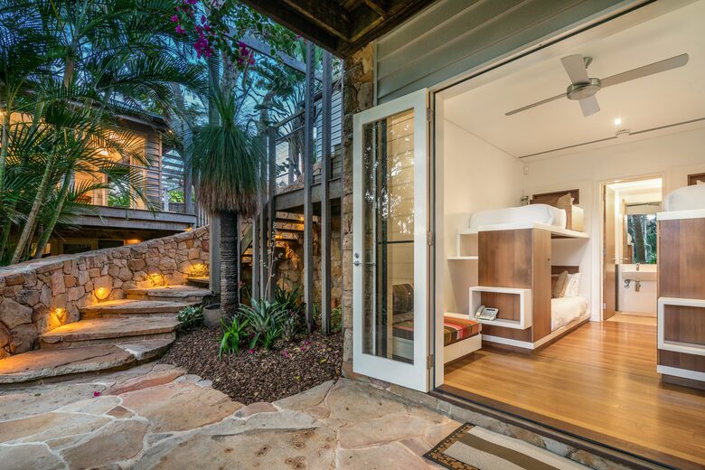 Belongil Sands Byron Bay (R) - Byron Bay, Australia