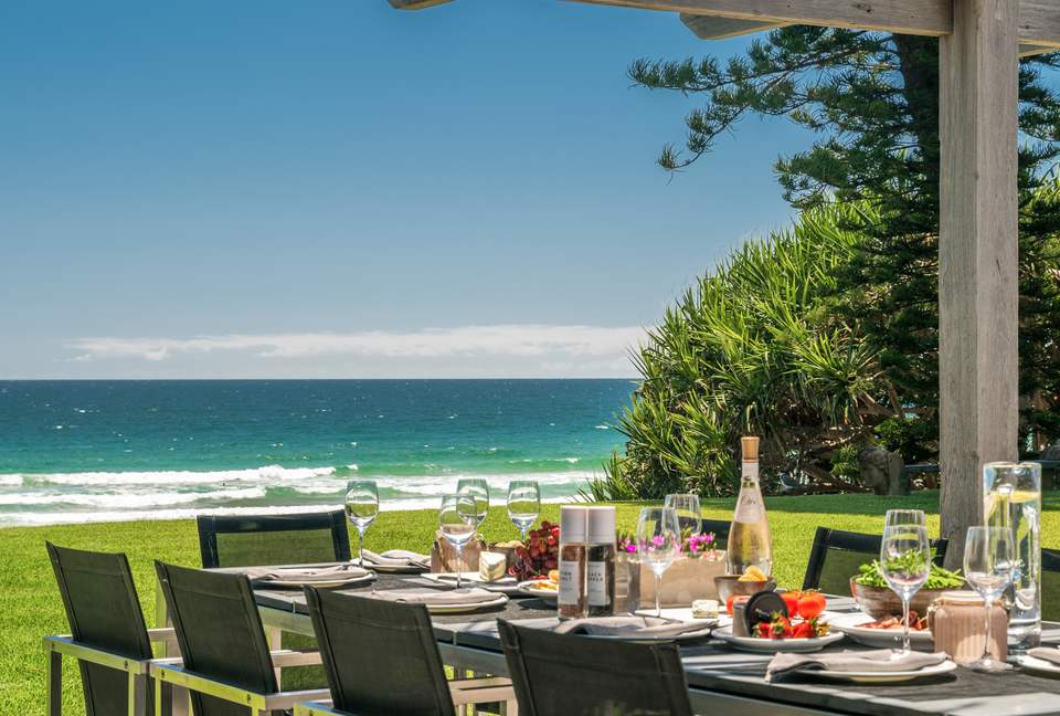 Belongil Sands Byron Bay (R) - Byron Bay, Australia