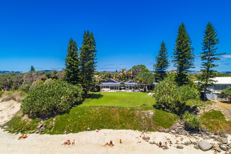 Belongil Sands Byron Bay (R) - Byron Bay, Australia