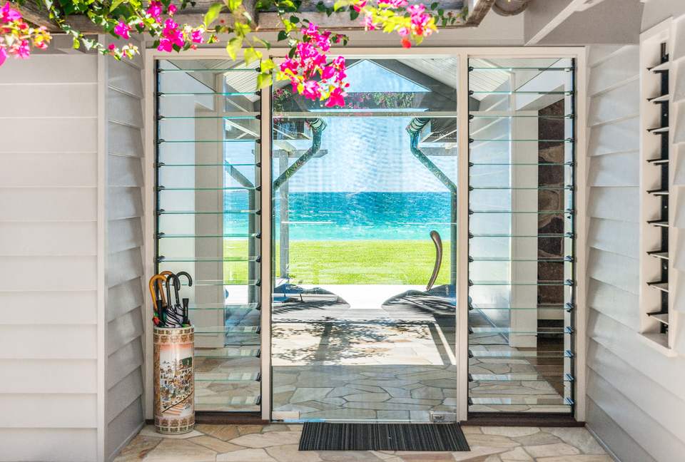 Belongil Sands Byron Bay (R) - Byron Bay, Australia