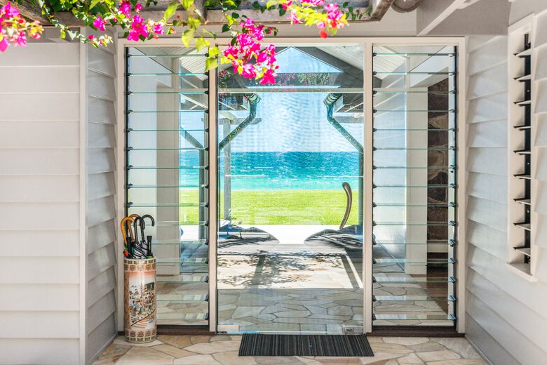 Belongil Sands Byron Bay (R) - Byron Bay, Australia