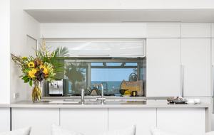 Belongil Sands Byron Bay (R)