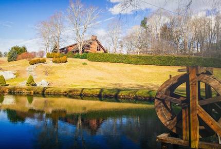 Sugar Grove Estate - Sugar Grove, North Carolina