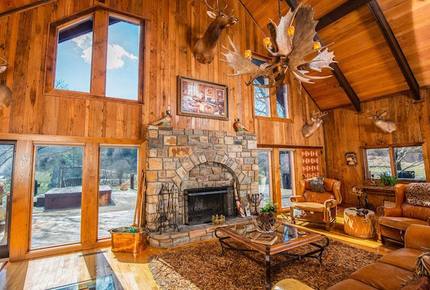 Sugar Grove Estate - Sugar Grove, North Carolina