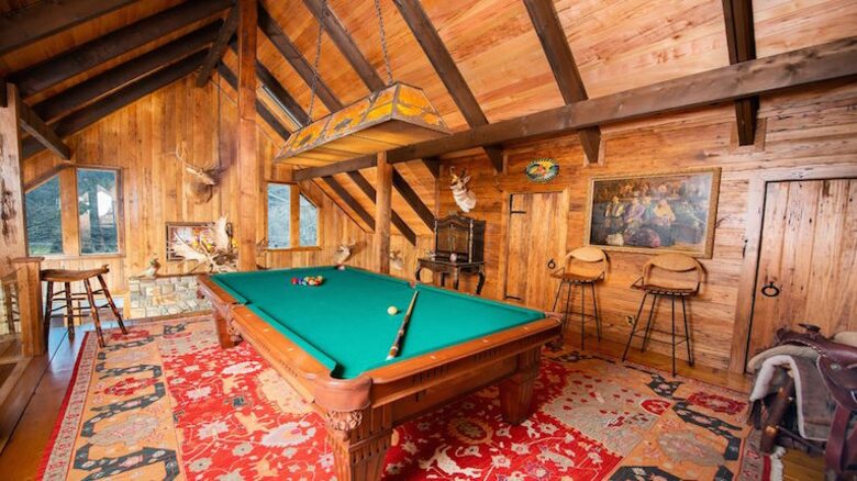 Sugar Grove Estate - Sugar Grove, North Carolina