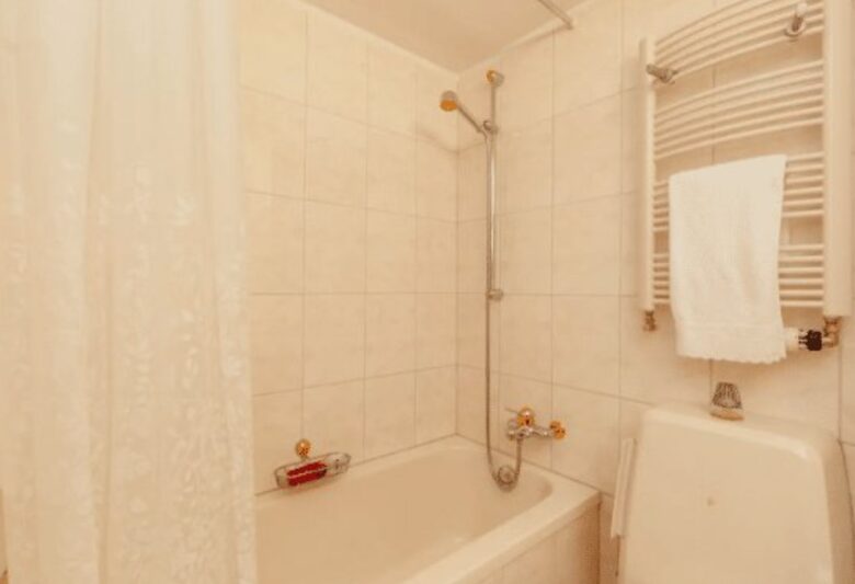 Alpine Studio Chalet - Gstaad, Switzerland