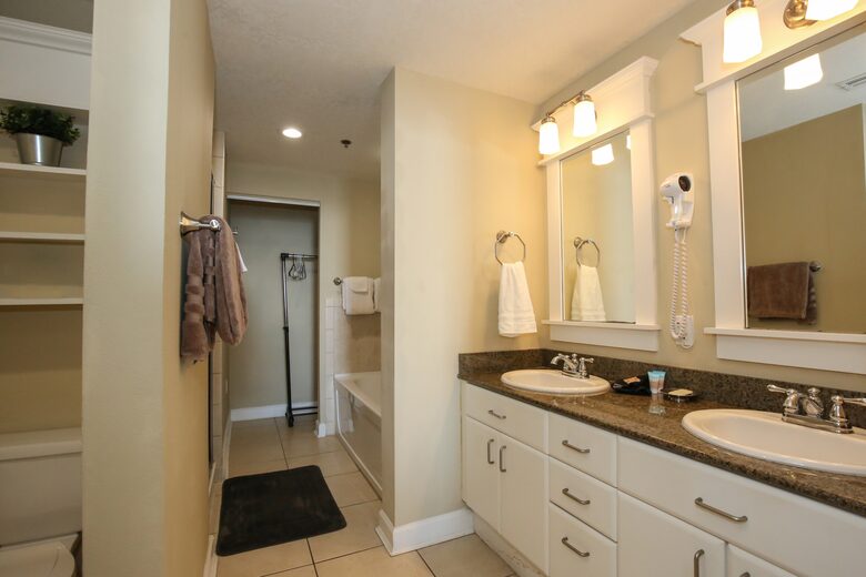 Grand Panama Resort-Oceanfront - Panama City Beach, Florida