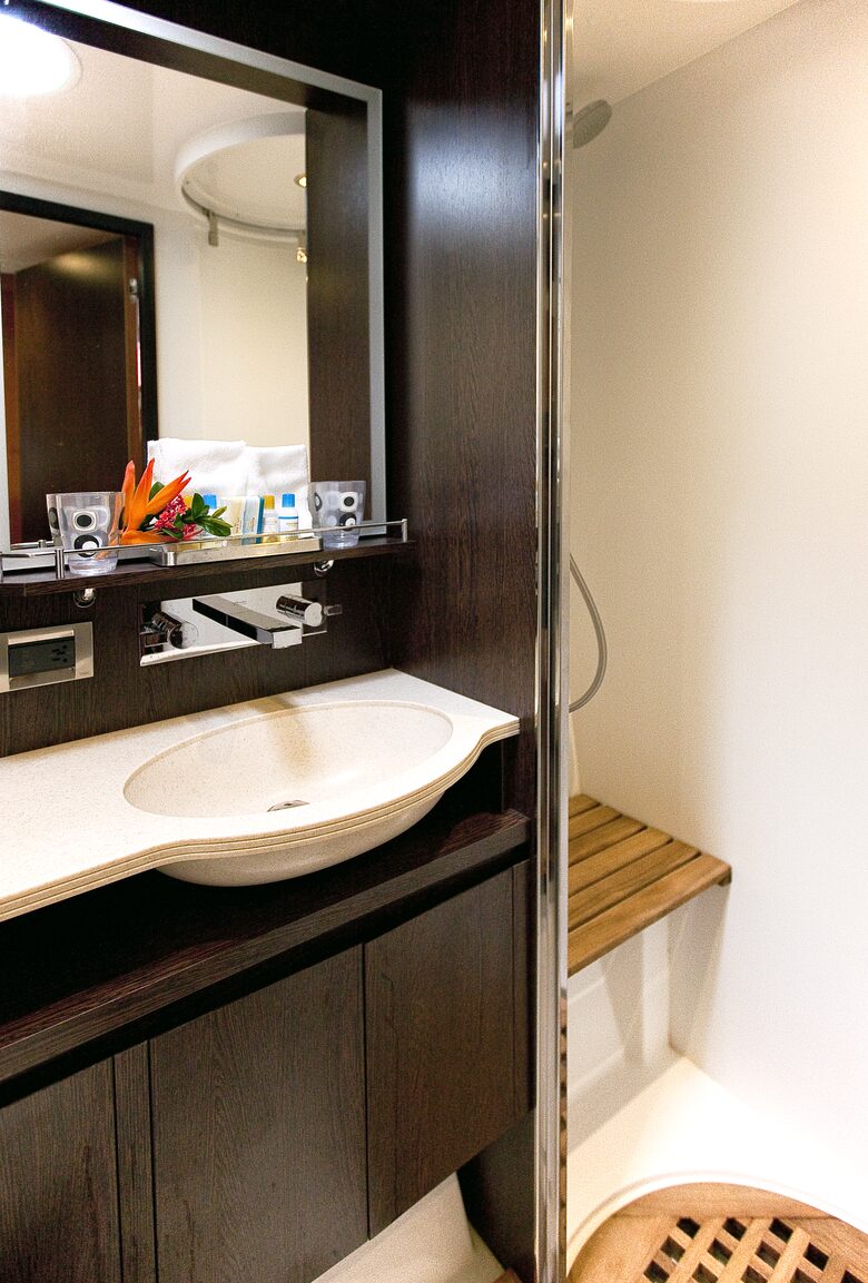 TradeWinds 70ft 5 Cabin Crewed Catamaran Flagship Class – Antigua Sailing Vacation - Jolly Harbour, Antigua and Barbuda