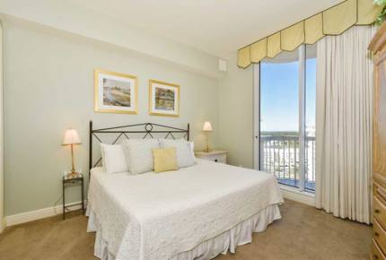 Silver Shells Penthouse 5 - Destin, Florida