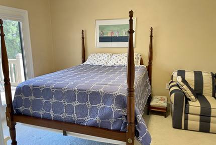 Smith Mountain Lake 5 Bedroom - Moneta, Virginia