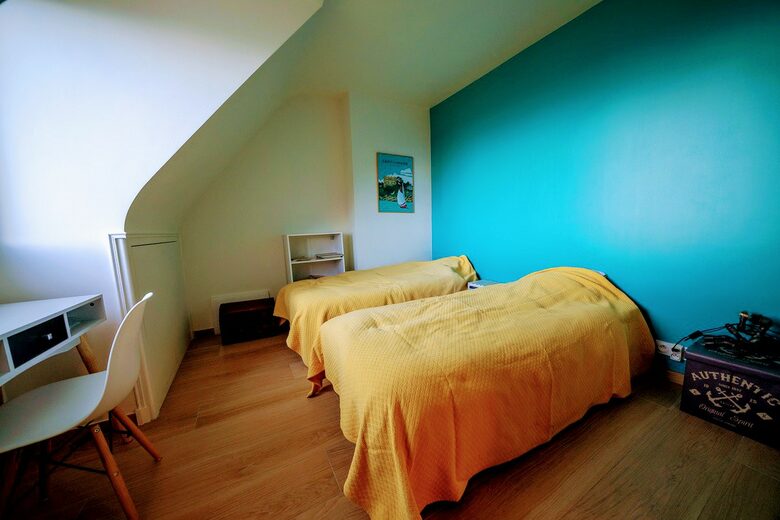 Emerald Green House in Brittany - Saint Lunaire, France