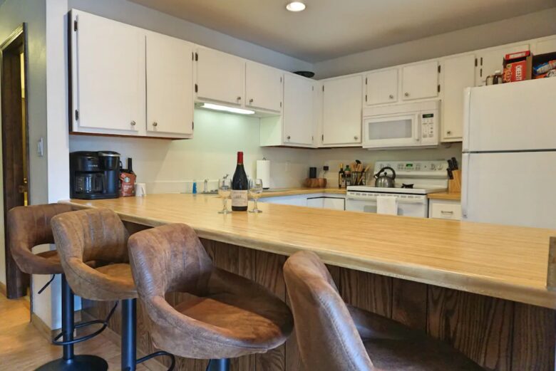 The LOTO Lodge @ BC West - Close to Beaver Creek and Vail! - Avon, Colorado