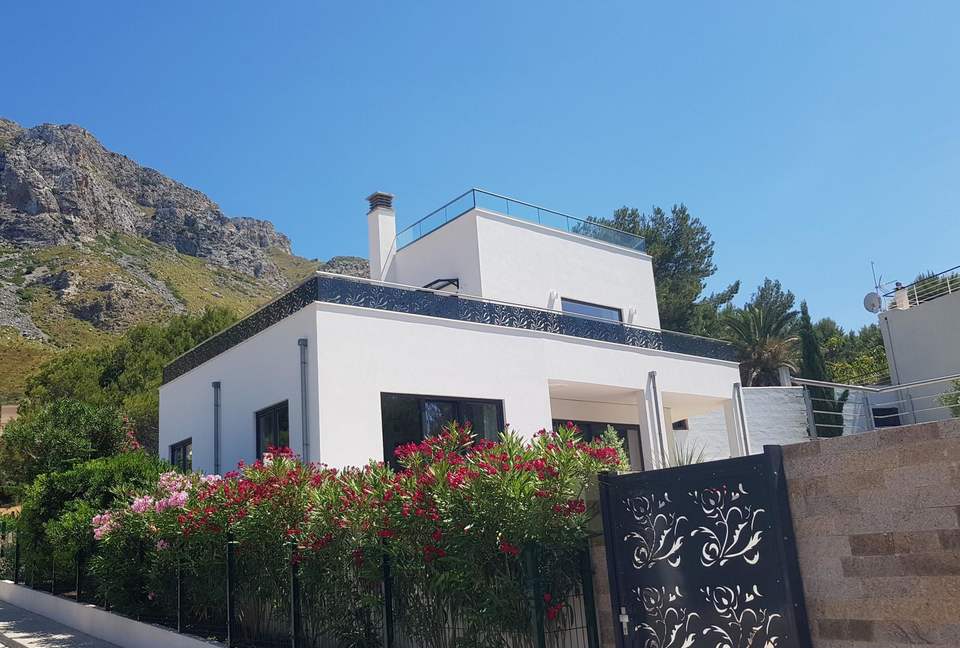 Villa Galeria Verde - Betlem / Mallorca Island, Spain