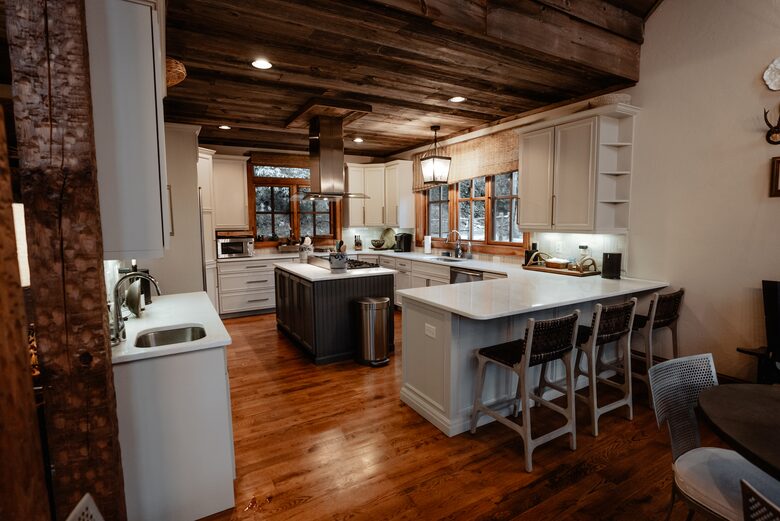 Laurelwood - Near Cashiers and Highlands! - Glenville, North Carolina