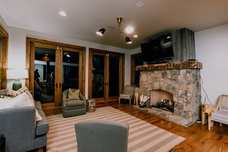 Laurelwood - Near Cashiers and Highlands! - Glenville, North Carolina