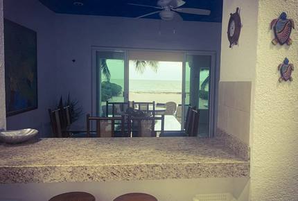 Beach front house with pool in Yucatan - Chicxulub Puerto, Mexico
