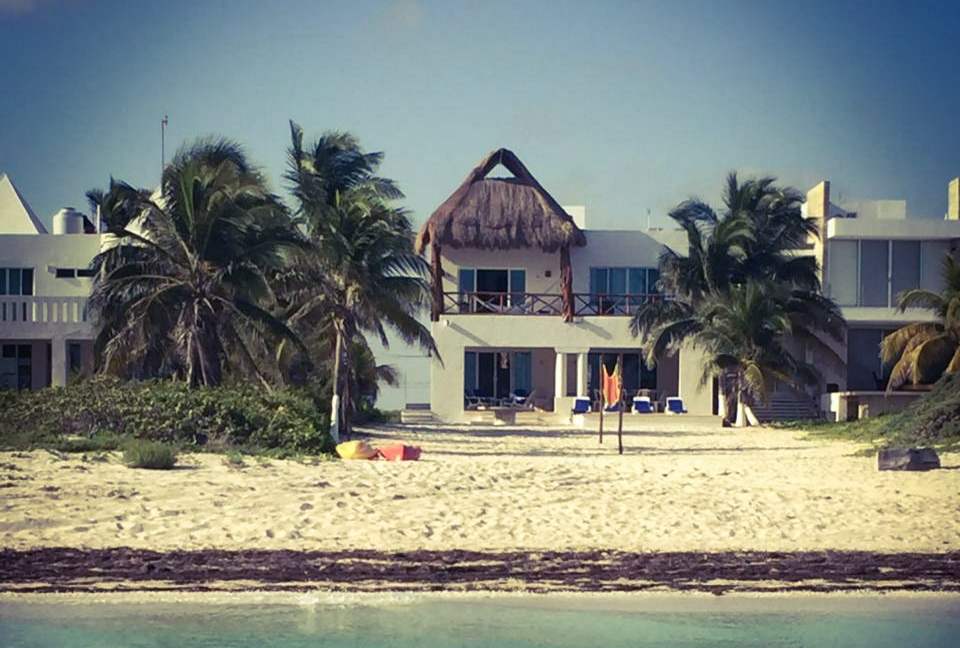 Beach front house with pool in Yucatan - Chicxulub Puerto, Mexico