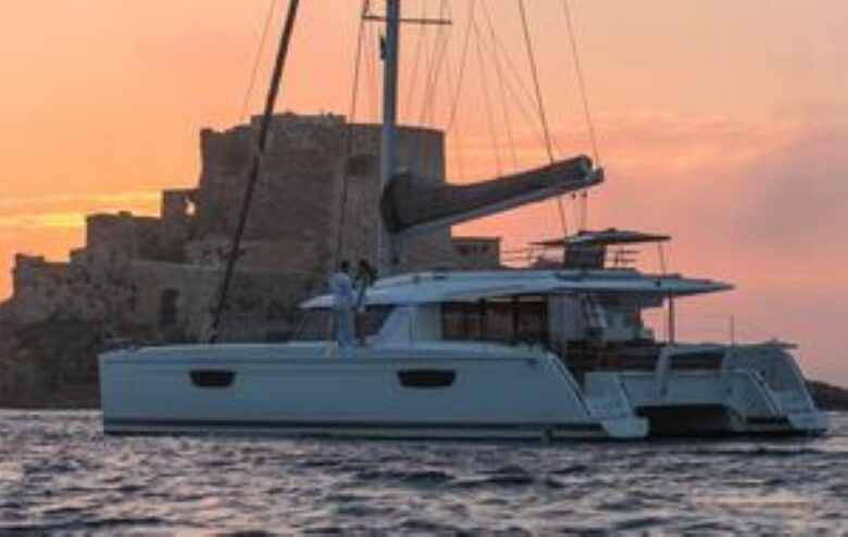 TradeWinds 52ft 5 Cabin Crewed Catamaran Cruising Class - British Virgin Islands Sailing Vacation - Tortola, Virgin Islands, British