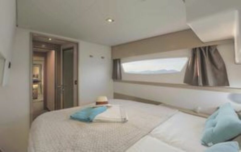 TradeWinds 52ft 5 Cabin Crewed Catamaran Cruising Class - British Virgin Islands Sailing Vacation - Tortola, Virgin Islands, British