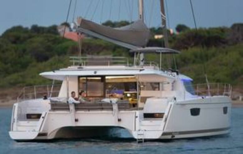 TradeWinds 52ft 5 Cabin Crewed Catamaran Cruising Class - British Virgin Islands Sailing Vacation - Tortola, Virgin Islands, British