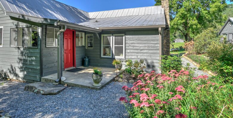 Oxbow Luxe Modern Farmhouse - near Asheville - Weaverville, North Carolina