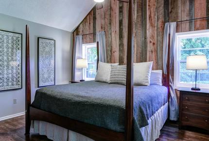 Oxbow Luxe Modern Farmhouse - near Asheville - Weaverville, North Carolina